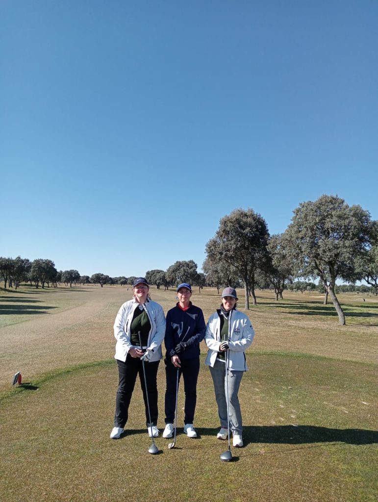 Liga femenina de golf La Valmuza