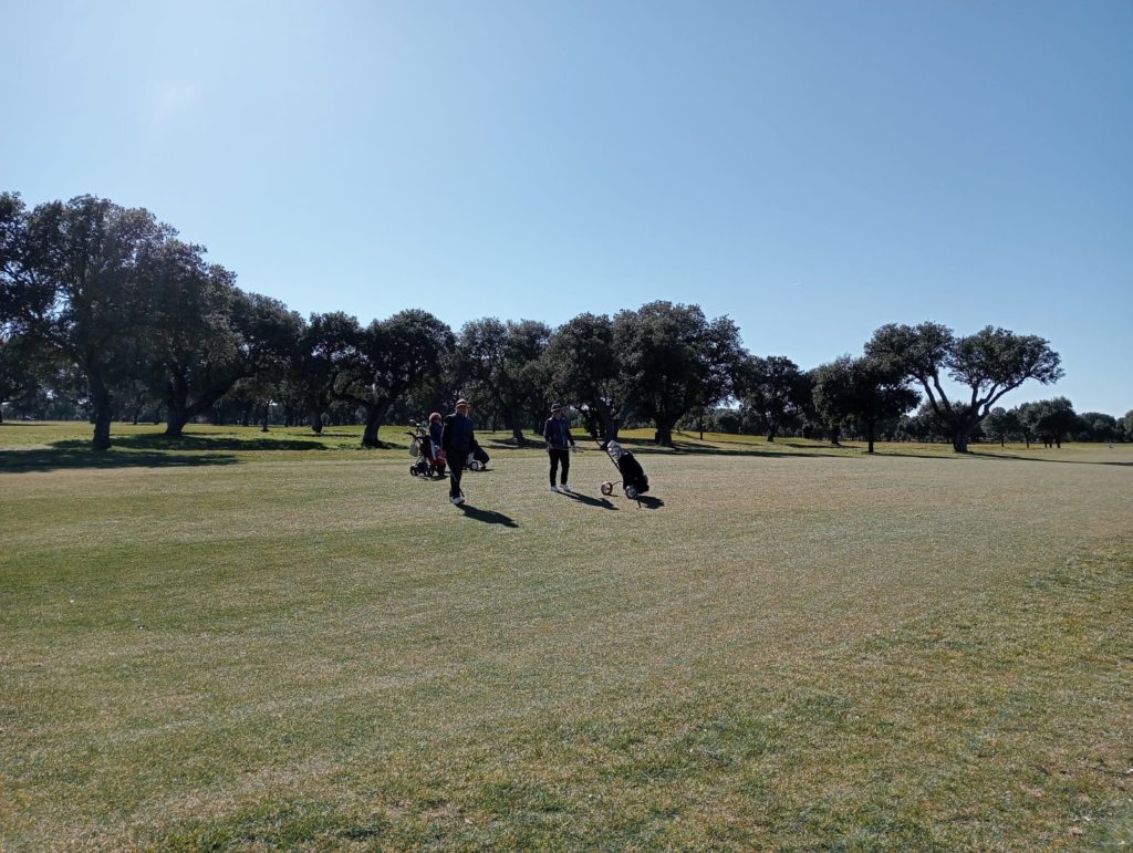 Liga femenina de golf La Valmuza