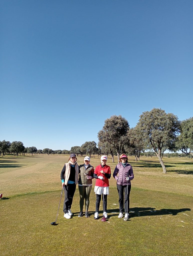 Liga femenina de golf La Valmuza