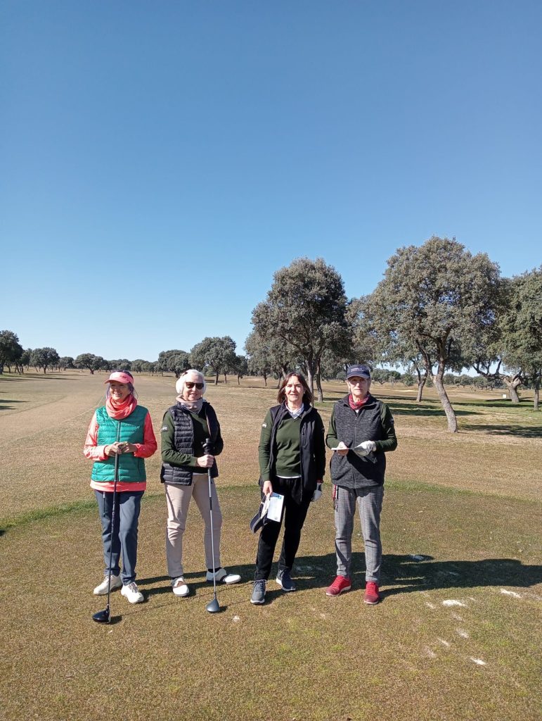 Liga femenina de golf La Valmuza